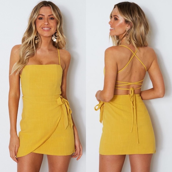 White Fox Boutique Dresses & Skirts - NWT White Fox Boutique To The Point Dress